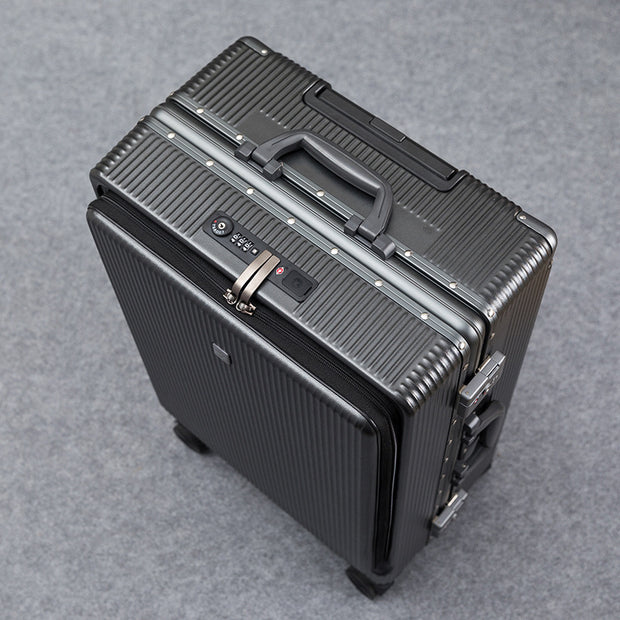 Business Travel Suitcase with USB Charging